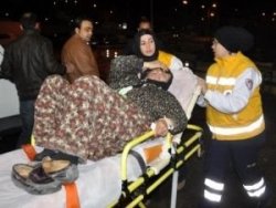 Aksarayda Bir şahıs 87 Yaşındaki Annesini önce Dövdü Sonra Bıçakladı