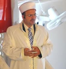 Bugün Cuma Camiye Gidenler Dikkat