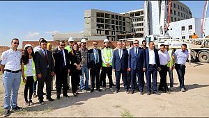 AKSARAY 400 YATAKLI YENİ DEVLET HASTANESİ İNŞAATI HIZLA YÜKSELİYOR