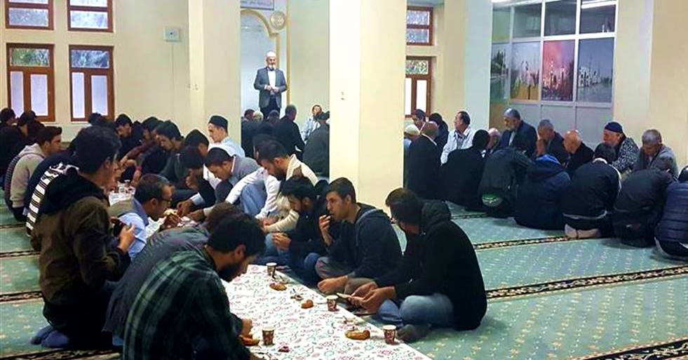 AKSARAY DA SABAH NAMAZI BULUŞMALARI YAPILIYOR