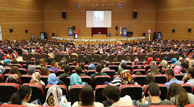 İNSAN EKMEĞİNİ YEDİĞİ ÜLKESİNE BUNU NEDEN YAPAR?