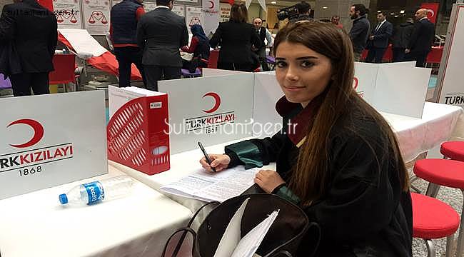 ADALETİN TEMSİLCİLERİ KIZILAY İÇİN KAN VERDİ