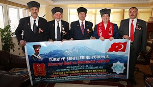 GAZİLER BAŞKAN YAZGIYA KALPAK GİYDİRDİLER