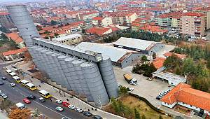 TMO'YA AİT YERLERİN TAPULARI RESMEN BELEDİYEYE GEÇTİ