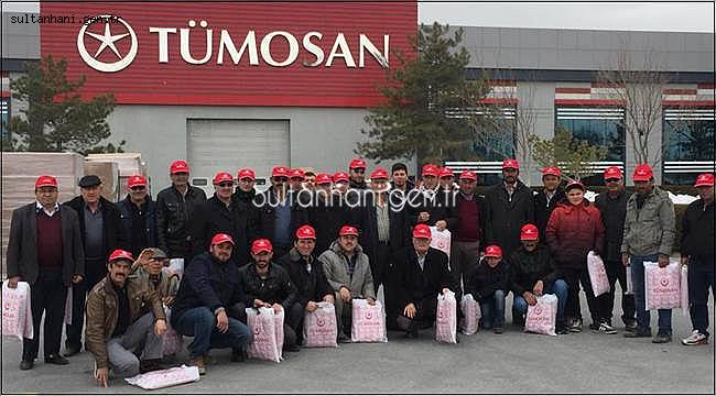 TÜMOSAN ÇİFTÇİLERİ AĞIRLADI