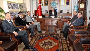 AKSARAY MALİ MÜŞAVİRLER ODASI BAŞKANI ÖZAN VE YÖNETİM KURULU ÜYELERİNDEN BELEDİYEYE NEZAKET ZİYARETİ