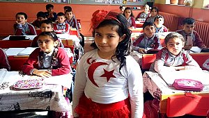 ALEYNA İSTİKLAL MARŞINI GÜZEL OKUMA YARIŞMASINDA AKSARAY İL BİRİNCİSİ OLDU