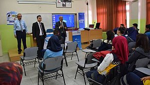 SGK'DAN AKSARAY DAKİ ÖĞRENCİLERE KAYIT DIŞI EĞİTİM SEMİNERİ