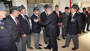 VALİ AYKUT PEKMEZ MUHARİP GAZİLER DERNEĞİ AKSARAY ŞUBESİNİ ZİYARET ETTİ