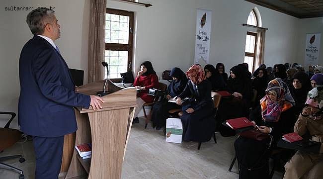 MÜSLÜMANIN SİYASETLE İLGİLENMESİ İNSANLIK AÇISINDAN ÖNEMLİ