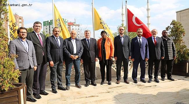 NİJER ANKARA BÜYÜKELÇİSİ’NDEN BAŞKAN AKYÜREK’E ZİYARET