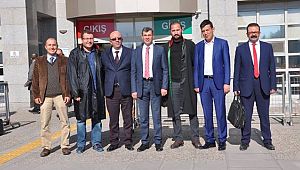 AK PARTİ İL BAŞKANI ALTINSOY, BARO BAŞKANI COŞKUN’U ZİYARET ETTİ