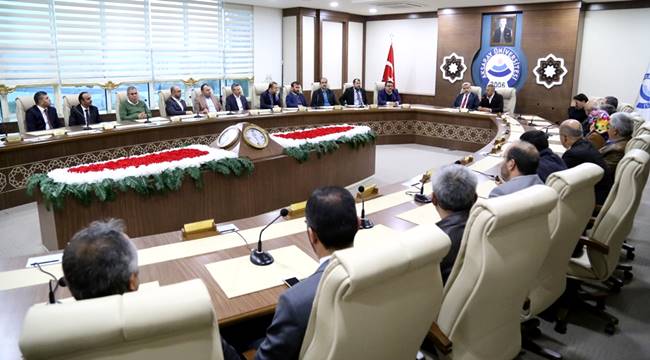 AKSARAY SİVİL TOPLUM KURULUŞLARI PLATFORMU, ASÜ REKTÖRÜ ŞAHİN’İ ZİYARET ETTİ