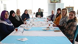 HASİBE YAZGI 'KADINI HAYATIN HER ALANINDA GÜÇLENDİRMEK YİNE BİZ KADINLARIN ELİNDEDİR'