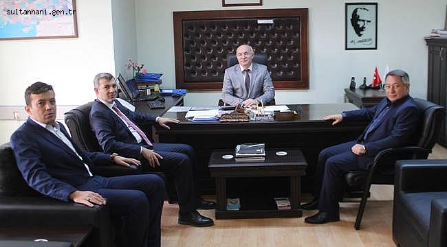 İL BAŞKANI ALTINSOY’DAN DEFTERDARLIK VE VERGİ DAİRESİ MÜDÜRLÜĞÜNE ZİYARET