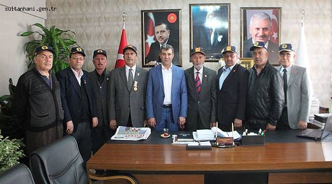 MUHARİP GAZİLER DERNEĞİ'NDEN AK PARTİ İL BAŞKANI ALTINSOY'A ZİYARET