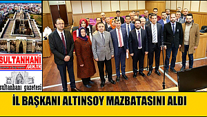 İL BAŞKANI ALTINSOY MAZBATASINI ALDI
