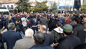 AKSARAY'DA 28 ŞUBAT KONULU RESİM SERGİSİ AÇILDI