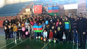 ASÜ TURKUAZ ÖĞRENCİ TOPLULUĞU YETİMLERİ SEVİNDİRDİ