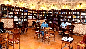 KİTAPSEVERLERİN YENİ UĞRAK MEKANI, AKSARAY BELEDİYESİ BİLGİ EVLERİ