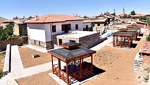 Konya Lâdikli Ahmet Hüdai Hazretleri’nin Evi Restore Ediliyor