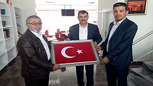 AKSARAY AK HEYETTEN ŞEHİT VE GAZİ AİLELERİ KOORDİNASYON MERKEZİNE ZİYARET