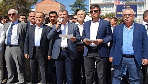 MERHUM ADNAN MENDERES AKSARAY'DA ANILDI