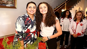 YEŞİM PEKMEZ “BAYRAĞIMIZI DALGALANDIRAN BAYAN SPORCULARIMIZLA GURUR DUYUYORUZ”