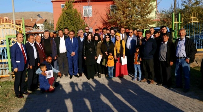 AKSARAY'DA 21 GENÇ ÜRETİCİYE 105 ADET DÜVE DAĞITILDI