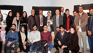 CUMHURİYET ÜNİVERSİTESİNDE ÖĞRETMENLİK MESLEĞİNDE DEĞER ALGISI KONFERANSI