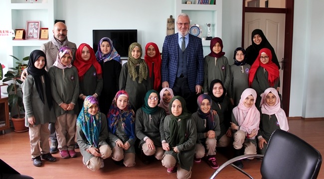 AKSARAY'DA ÖĞRENCİLER HARÇLIKLARINI YEMEN’E GÖNDERDİLER