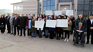 ASÜ, ENGELSİZ ÜNİVERSİTE İÇİN YEŞİL VE MAVİ BAYRAĞA DA TALİP