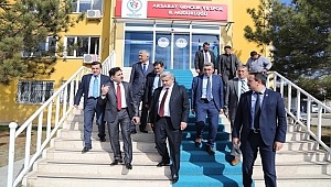 EL BİRLİĞİ İÇİNDE MİLLETİMİZ İÇİN ÇALIŞIYORUZ