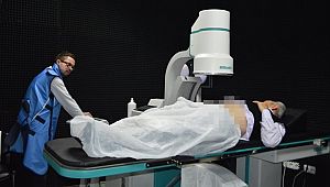 AKSARAY'DA ESWL (VÜCUT DIŞI ŞOK DALGALARIYLA TAŞ KIRMA) UYGULAMASI BAŞARI İLE UYGULANIYOR