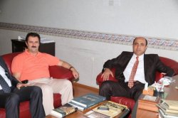 Başkan Nevzat Palta Eras İş Merkezindeki Esnafları Ve Vatandaşları Ziyaret Etti