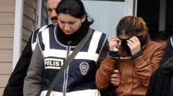1 Günlük Bebeğini çöpe Atan Anne Yakalandı