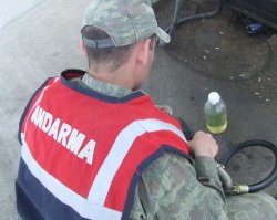 Aksaray'da 22 Ton Kaçak Akaryakıt Ele Geçirildi