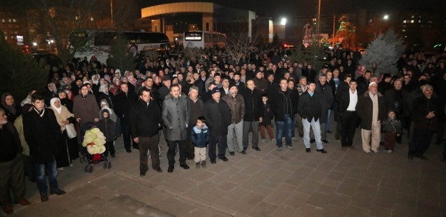 75 Kişilik Umre Kafilesini Kutsal Topraklara Uğurlandı