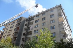 çatı Yangını Mahallede Korkulu Anlar Yaşattı