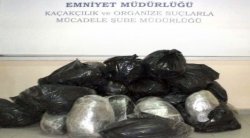 Aksaray'da şüphe üzerine Durdurulan Otomobilden Esrar çıktı