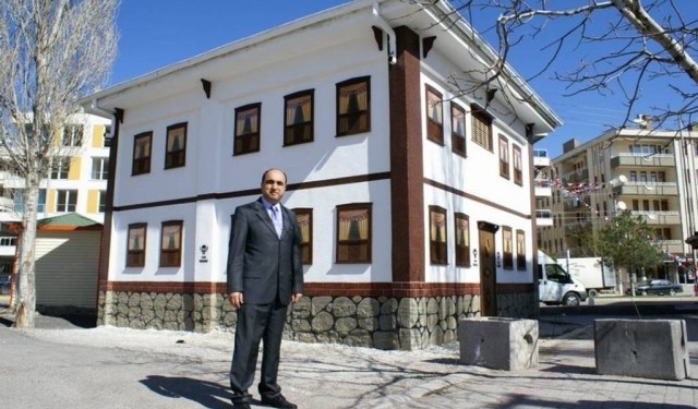 Aksaray Belediyesi 52 Adet Trafoya Ev Görünümü Verdi
