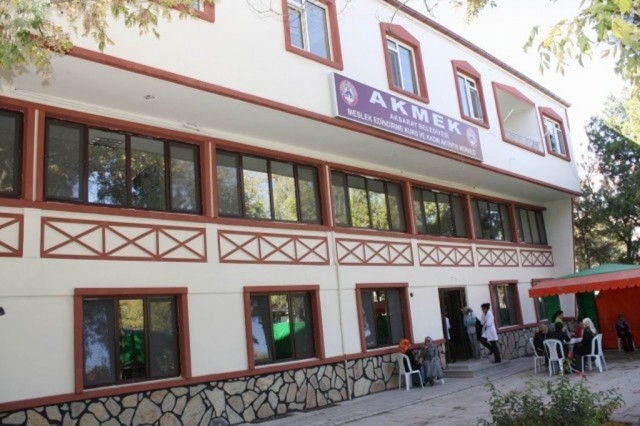 Aksaray Belediyesi’nin Sosyal Hizmet Salonları Büyük İlgi Görüyor