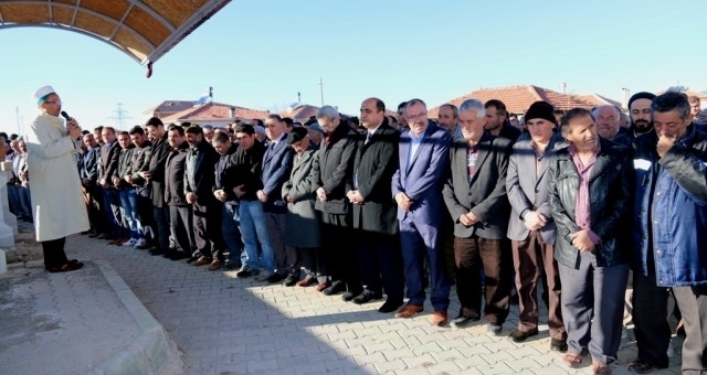 Aksaray öğretmenevi Eski Müdürü Gaffar Gül Hoca Topraga Verildi