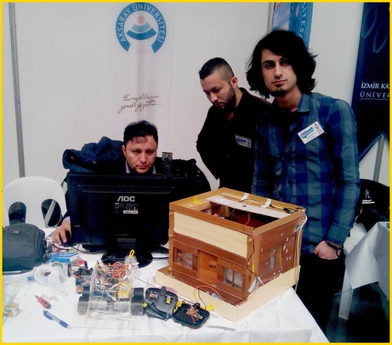 Aksaray üniversitesi Ekibi 11. Robot Olimpiyatlarına Katıldı