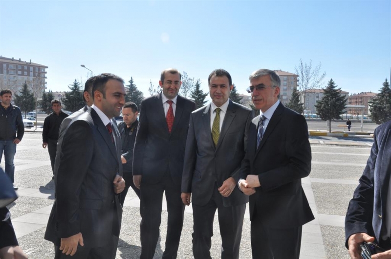 Aksaray Valisi şeref Ataklı Aksaray Barosunu Ziyaret Etti