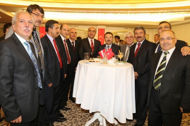 Aksaray'da Cumhuriyet Resepsiyonu