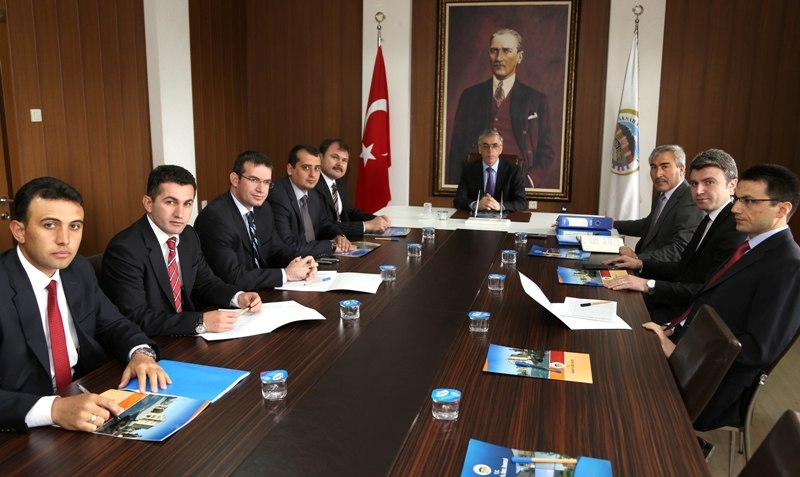 Aksaray'da Köye Dönüşen Belediyelerin Durumu Görüşüldü.