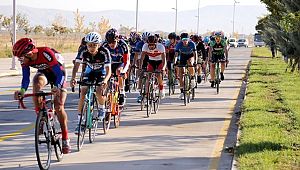 AKSARAY'DA 400 SPORCUNUN KATILDIĞI TÜRKİYE BİSİKLET ŞAMPİYONASI TAMAMLANDI 