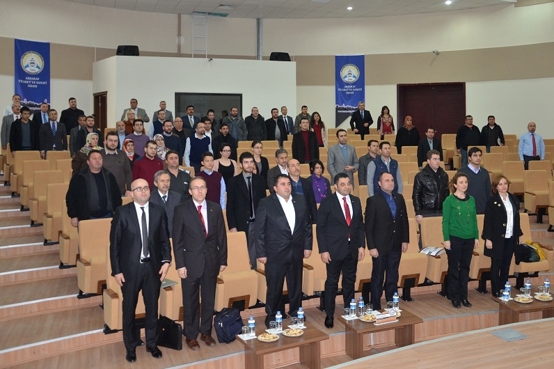 Aksaray'daki Dış Ticaret Seminerine Yoğun Katılım