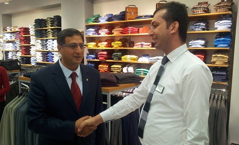 Aktan Adese Ve Efor Avm Esnaflarını Ziyaret Etti